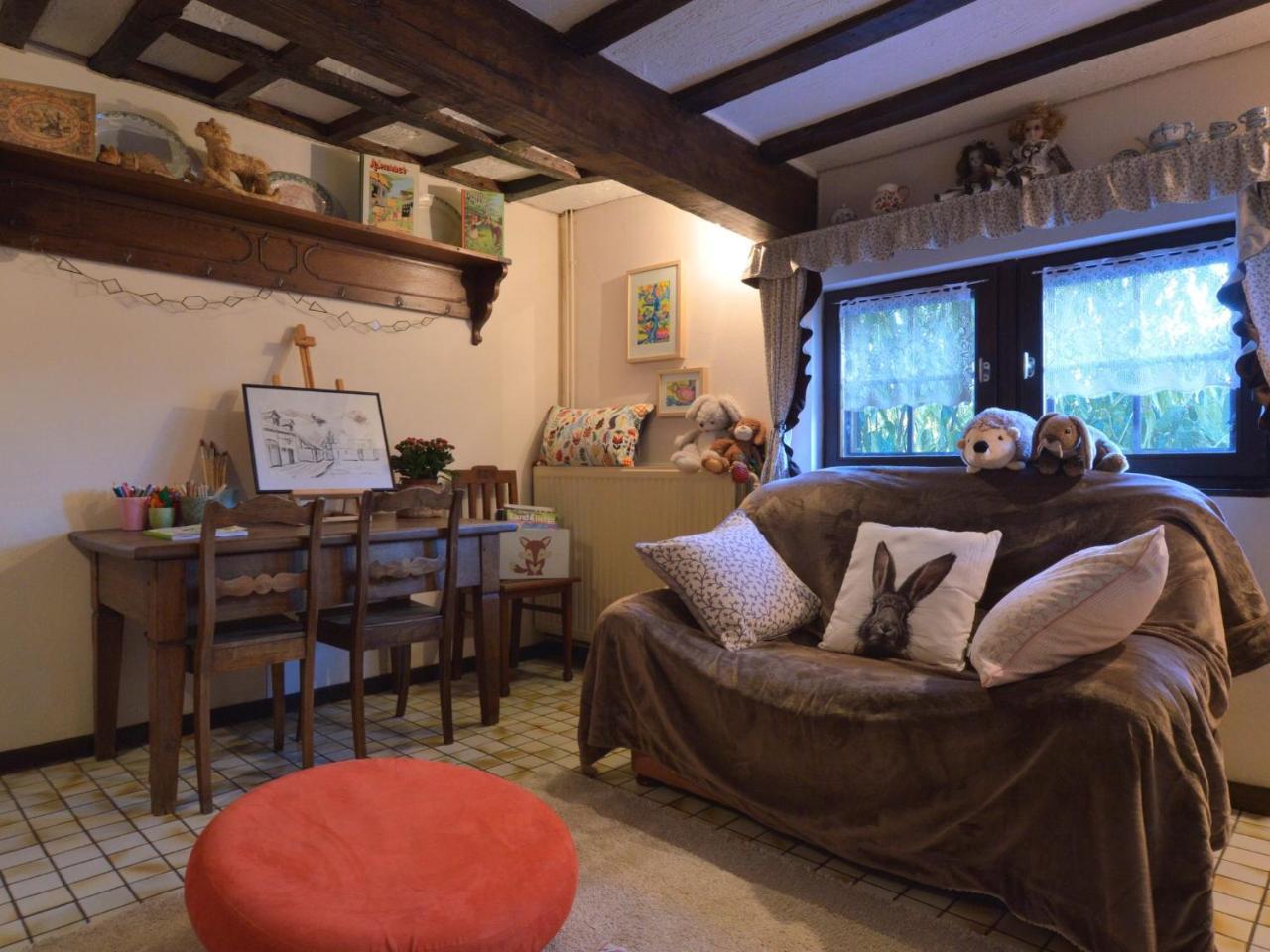 Cozy Cottage In Malmedy With Large Garden Экстерьер фото